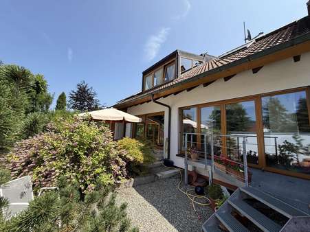 Hausansicht Hausansicht - Doppelhaushälfte in 78333 Stockach mit 259m² kaufen