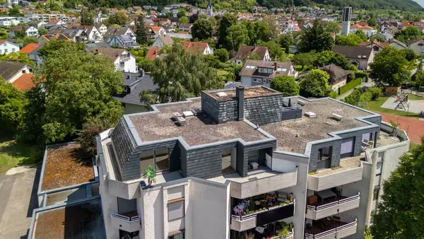 Bodensee in Sicht – stilvolles Penthouse mit umlaufender Dachterrasse