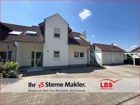 Hausansicht - Maisonette-Wohnung in 78357 Mühlingen mit 143m² kaufen