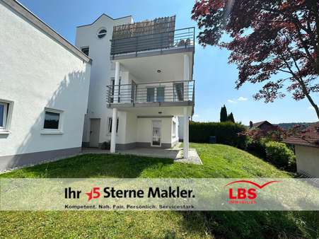 Hausansicht Garten - Maisonette-Wohnung in 78357 Mühlingen mit 143m² kaufen