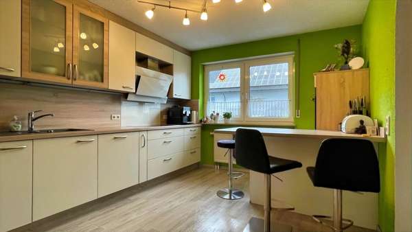 Küche OG Haus 1 - Zweifamilienhaus in 78250 Tengen mit 233m² kaufen