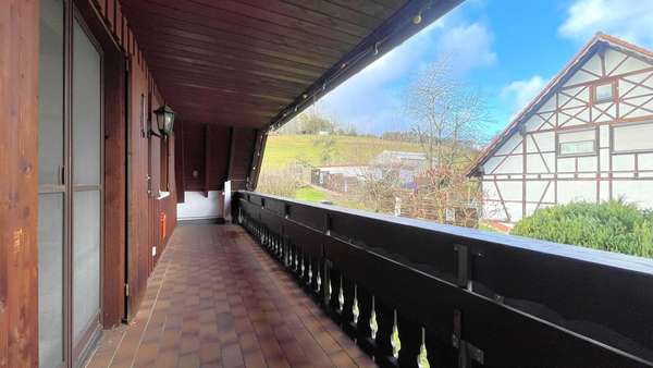 Balkon - Dachgeschosswohnung in 78250 Tengen mit 71m² kaufen