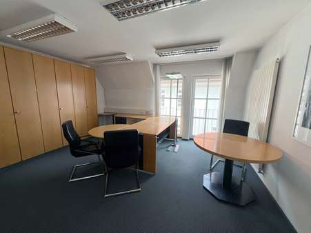 Büro - Bürofläche in 73326 Deggingen mit 577m² mieten