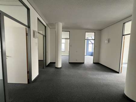 Aufteilung Aufteilung - Bürofläche in 73033 Göppingen mit 164m² mieten
