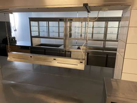 Essensausgabe Essensausgabe - Service in 73733 Esslingen am Neckar mit 420m² mieten