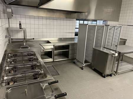 Zubereitung Zubereitung - Service in 73733 Esslingen am Neckar mit 420m² mieten