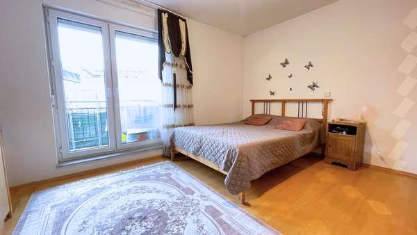 Elternschlafzimmer - Etagenwohnung in 68159 Mannheim mit 84m² kaufen