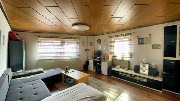 Wohnzimmer - Einfamilienhaus in 68542 Heddesheim mit 132m² kaufen