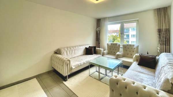 Wohnzimmer Wohnzimmer - Etagenwohnung in 77654 Offenburg mit 69m² kaufen