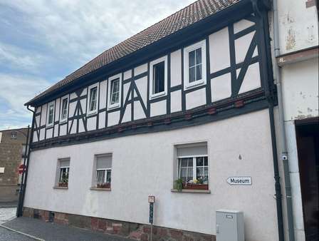 Außenansicht - Einfamilienhaus in 36404 Vacha mit 184m² kaufen