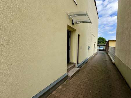 Durchfahrt - Einfamilienhaus in 99817 Eisenach mit 225m² kaufen