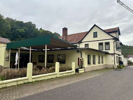 Ansicht von links - Gastronomie in 99842 Ruhla mit 450m² kaufen