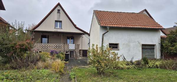 Blick vom Garten Blick vom Garten - Einfamilienhaus in 36433 Bad Salzungen mit 105m² kaufen