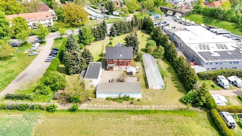 Herzlich Willkommen! Herzlich Willkommen! - Grundstück in 01139 Dresden mit 9204m² kaufen