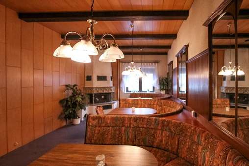 Kaminzimmer Kaminzimmer - Gastro in 01594 Riesa mit 1452m² kaufen