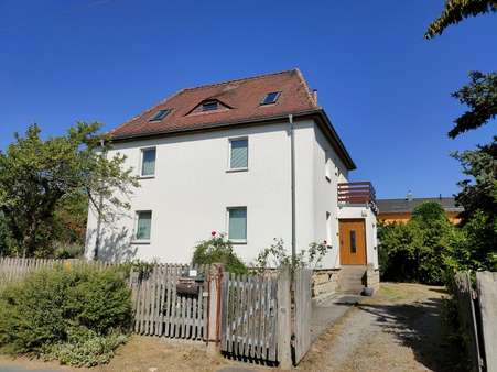Bitte klingeln - Zweifamilienhaus in 01109 Dresden mit 139m² günstig kaufen