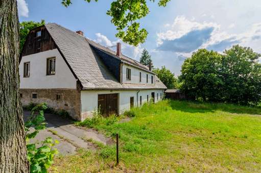 Nebengebäude von Nordost - Mehrfamilienhaus in 09623 Frauenstein mit 1400m² kaufen