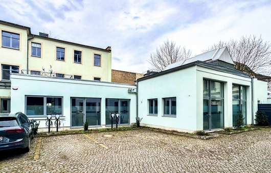 Außenansicht - Büro in 01309 Dresden mit 240m² mieten