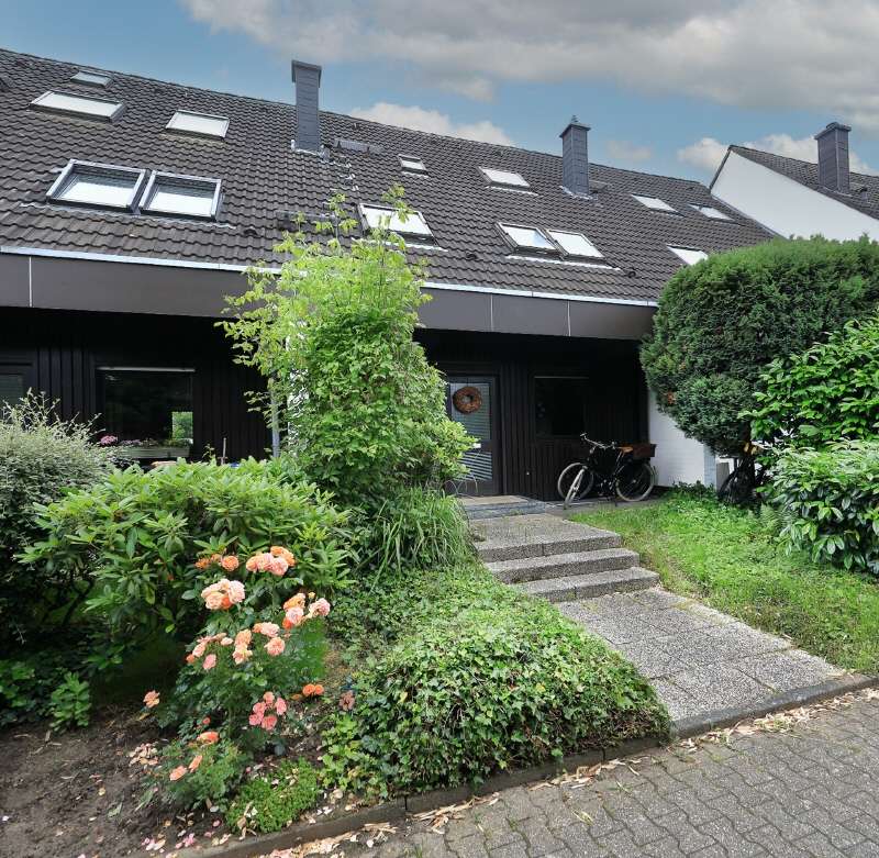 Vorderansicht - Einfamilienhaus in 50996 Köln - Rodenkirchen mit 110m² als Kapitalanlage kaufen