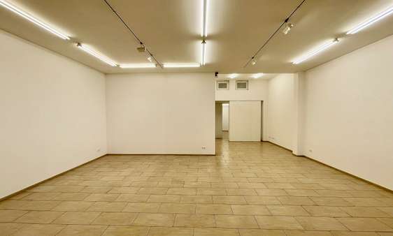 Verkaufsraum Ausstellung -  in 50667 Köln - Altstadt Süd mit 0m² mieten