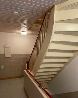 Treppenhaus - Mehrfamilienhaus in 50678 Köln - Altstadt-Süd mit 114m² als Kapitalanlage kaufen
