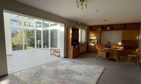 Esszimmer - Reihenendhaus in 50829 Köln - Volgelsang mit 215m² kaufen