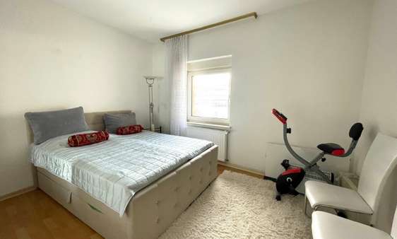 Schlafzimmer 1 - Etagenwohnung in 53474 Bad Neuenahr Ahrweiler mit 87m² kaufen
