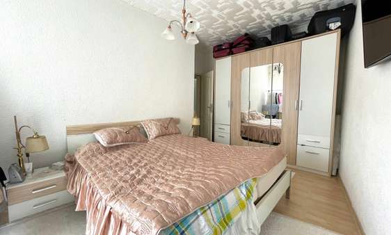 Schlafzimmer 2 - Etagenwohnung in 53474 Bad Neuenahr Ahrweiler mit 87m² kaufen