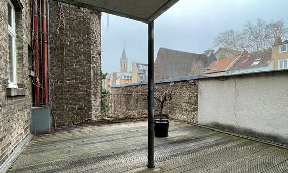 Terrasse - Etagenwohnung in 50679 Köln - Deutz mit 280m² als Kapitalanlage kaufen