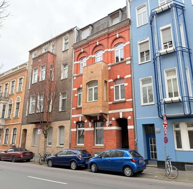 Vorderansicht - Mehrfamilienhaus in 51103 Köln - Kalk mit 393m² als Kapitalanlage kaufen