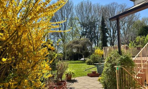 Terrasse - Zweifamilienhaus in 51061 Köln - Flittard mit 140m² kaufen