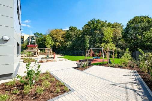 Außenanlagen2 - Schloss in 51377 Leverkusen - Steinbüchel mit 0m² als Kapitalanlage kaufen