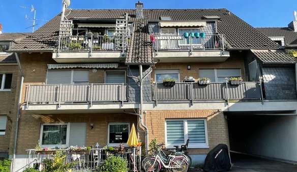 Rückansicht - Mehrfamilienhaus in 51061 Köln - Stammheim mit 447m² als Kapitalanlage kaufen