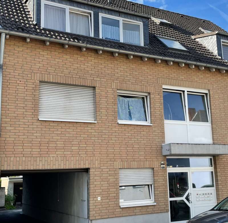 Vorderansicht - Mehrfamilienhaus in 51061 Köln - Stammheim mit 447m² als Kapitalanlage kaufen