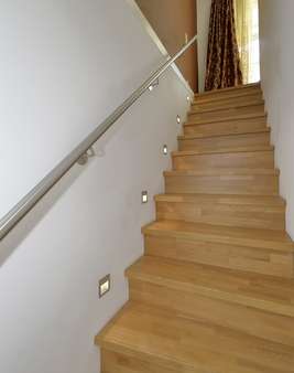 Treppe Treppe - Maisonette-Wohnung in 40547 Düsseldorf mit 174m² kaufen