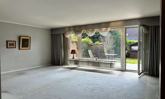 Wohnzimmer Wohnzimmer - Doppelhaushälfte in 51061 Köln mit 201m² kaufen