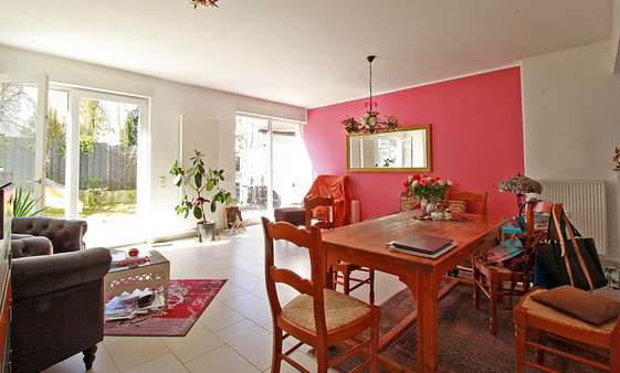 Wohn-Esszimmer Wohn-Esszimmer - Erdgeschosswohnung in 53127 Bonn mit 116m² kaufen