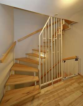 Treppe Treppe - Reihenendhaus in 53347 Alfter mit 132m² kaufen