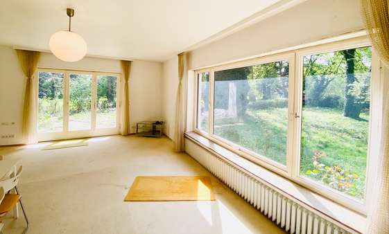 Wohnzimmer - Einfamilienhaus in 53179 Bonn / Mehlem mit 191m² kaufen