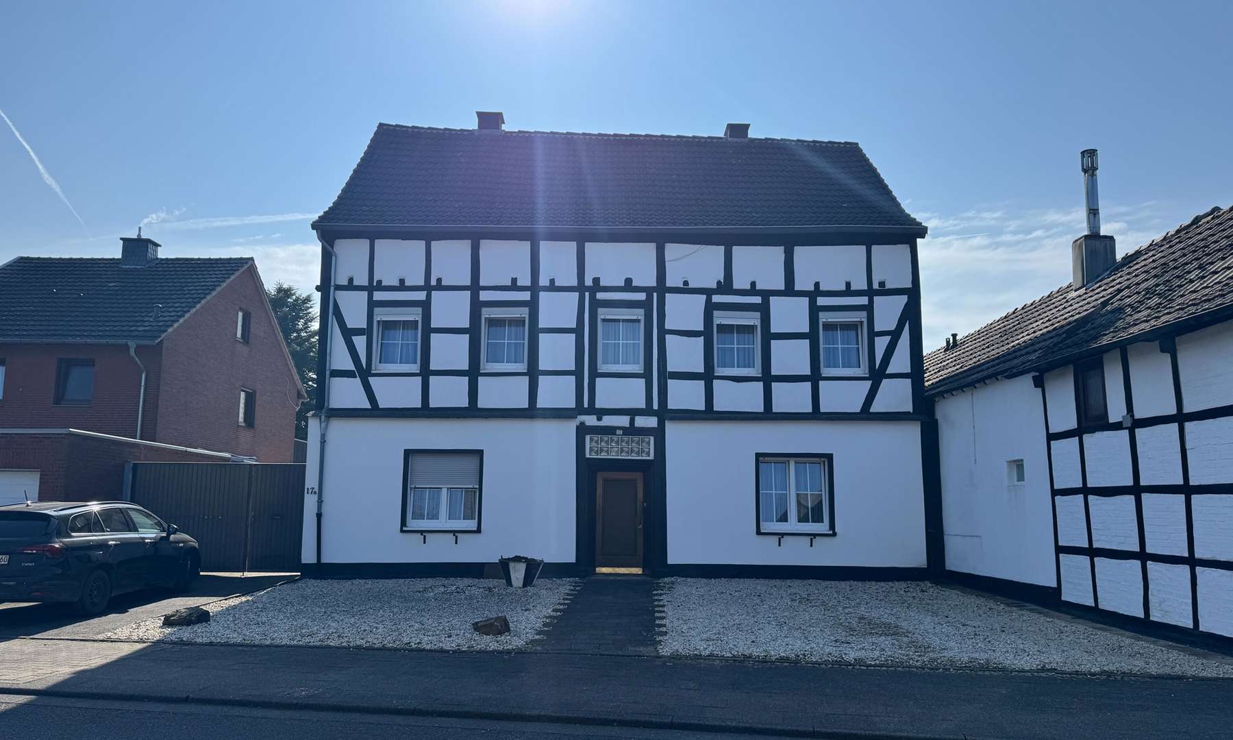 Vorderansicht Vorderansicht - Zweifamilienhaus in 50170 Kerpen mit 180m² kaufen