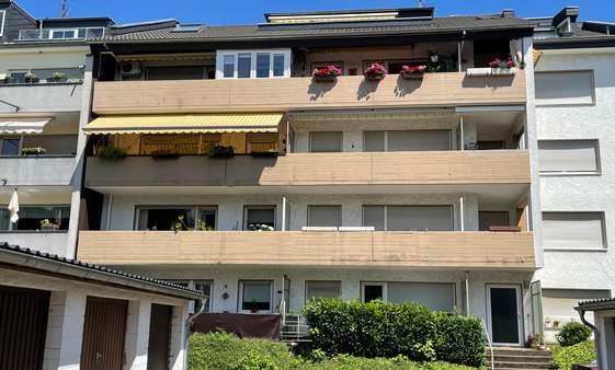 Rückansicht Rückansicht - Etagenwohnung in 53225 Bonn mit 84m² kaufen