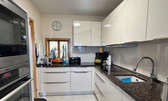 Küche Küche - Doppelhaushälfte in 53859 Niederkassel mit 125m² kaufen
