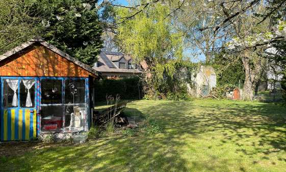 Garten - Grundstück in 50769 Köln mit 950m² kaufen