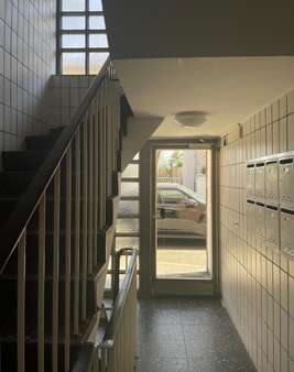 Treppenhaus - Wohnung in 51061 Köln mit 78m² kaufen