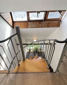 Treppenhaus - DG Treppenhaus - DG - Wohn- / Geschäftshaus in 51491 Overath mit 991m² als Kapitalanlage kaufen