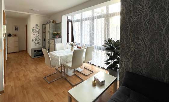 Esszimmer Esszimmer - Mehrfamilienhaus in 53177 Bonn mit 180m² kaufen