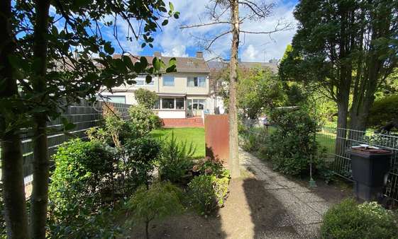 Grundstück Grundstück - Reihenmittelhaus in 51147 Köln mit 110m² kaufen