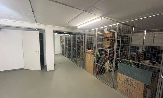Keller Keller - Mehrfamilienhaus in 50389 Wesseling mit 1543m² als Kapitalanlage kaufen