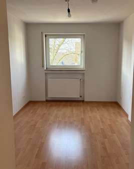 Zimmer Zimmer - Etagenwohnung in 51375 Leverkusen / Schlebusch mit 83m² kaufen