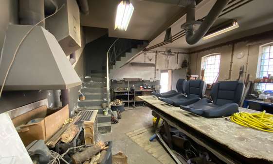 Werkstatt Werkstatt - Wohn- / Geschäftshaus in 51067 Köln mit 233m² als Kapitalanlage kaufen